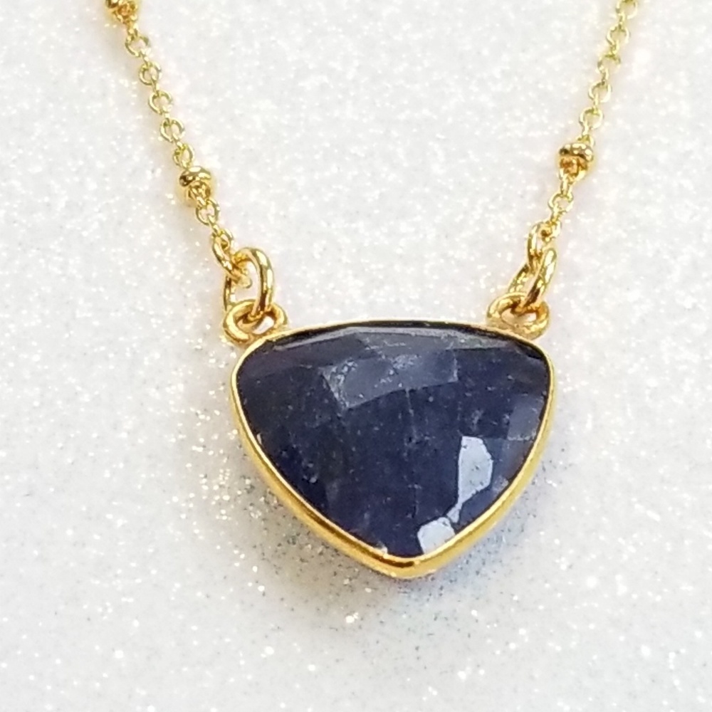 Lapis lazuli gold beaded chain necklace - Picture 3 of 6